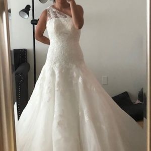 Wedding Gown - Pronovia White One Jaia Dress